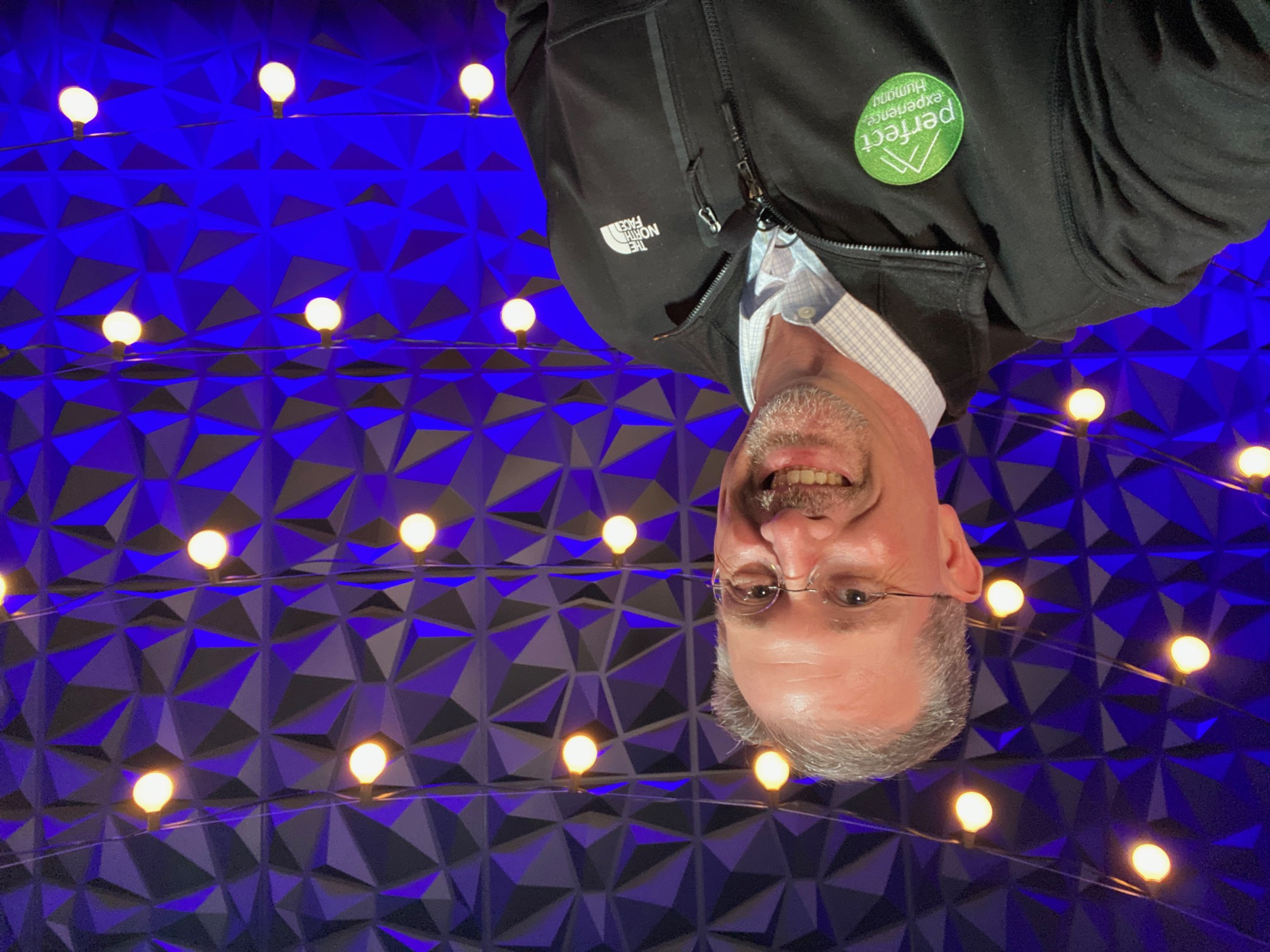 Second humana selfie